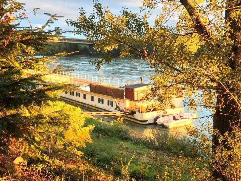 Certo Nautica Hotel Bratislava Buitenkant foto